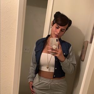 Meet your Posher, Jenelle